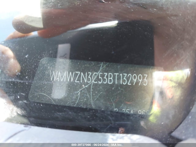 2011 MINI COOPER WMWZN3C53BT132993 Photo 8