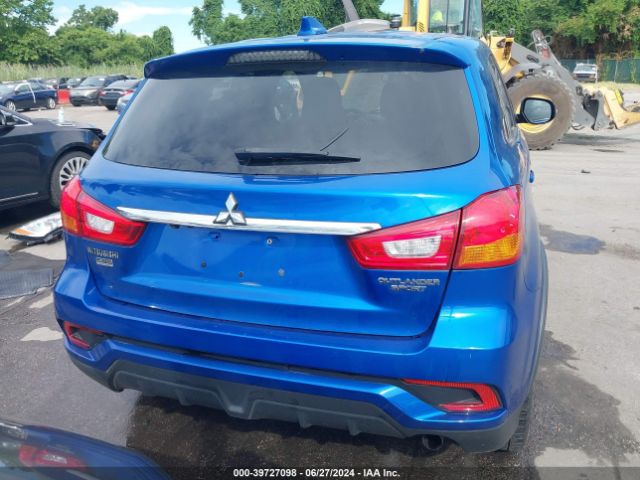 JA4AP3AU2JZ025217 Mitsubishi Outlander Sport 2.0 Le
