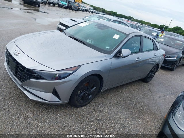Hyundai ELANTRA SEL 2023 5NPLM4AG5PH104632 Image 2