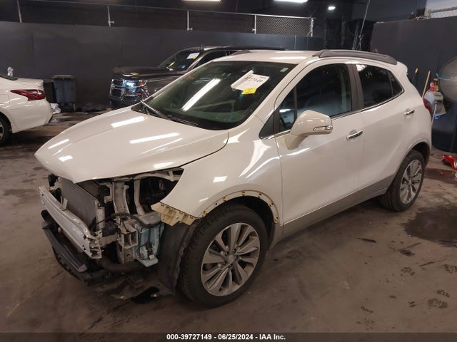Buick Encore Preferred 2018 KL4CJASB1JB528662 Image 2