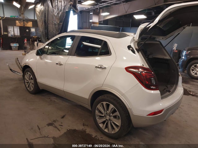 Buick Encore Preferred 2018 KL4CJASB1JB528662 Image 3