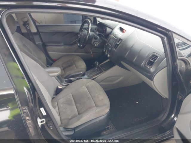 KNAFX5A88E5245322 KIA FORTE EX