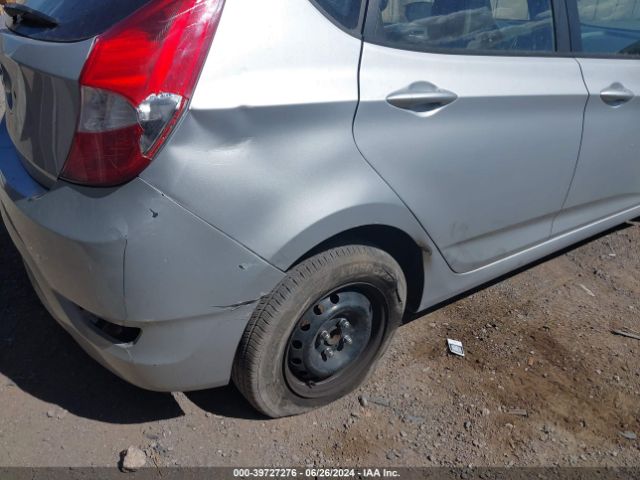 KMHCT5AE3GU255218 Hyundai ACCENT SE