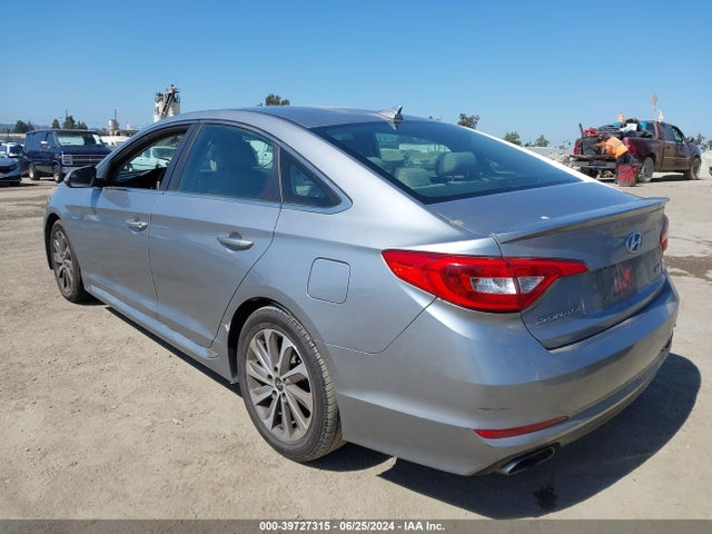 Hyundai Sonata Sport 2015 5NPE34AF7FH064183 Image 3