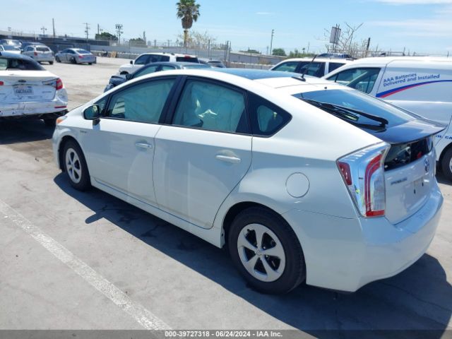 JTDKN3DU6E1802448 Toyota Prius Four