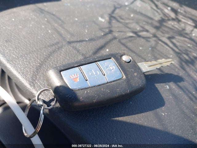 Nissan ROGUE S 2019 5N1AT2MTXKC744035 Image 11