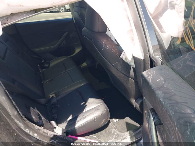 Tesla Model Y Long Range/rwd 2024 7SAYGDED9RF083463 Image 8