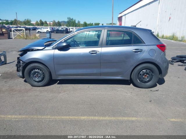3KPA25AD8LE328985 KIA Rio 5-door S