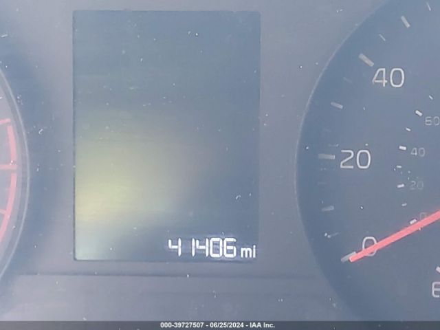 3KPA25AD8LE328985 KIA Rio 5-door S