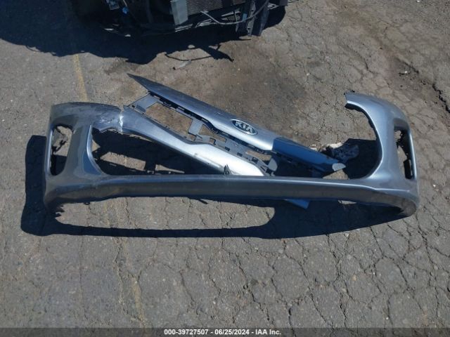 3KPA25AD8LE328985 KIA Rio 5-door S
