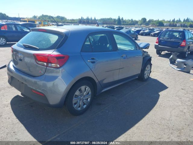 3KPA25AD8LE328985 KIA Rio 5-door S