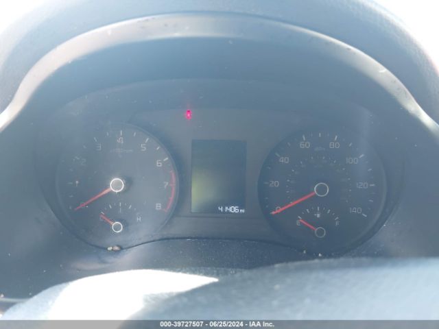 3KPA25AD8LE328985 KIA Rio 5-door S