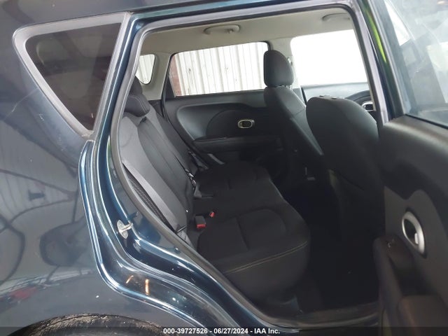 KIA SOUL + 2017 KNDJP3A5XH7428561 Image 8