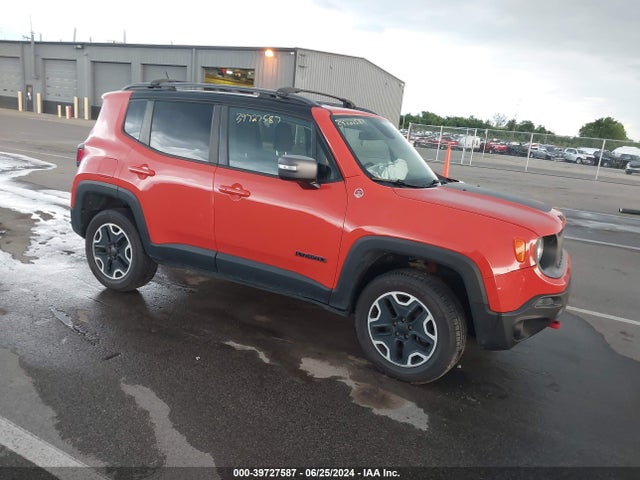 Jeep Renegade Trailhawk 2015 ZACCJBCT8FPB77426 Image 1