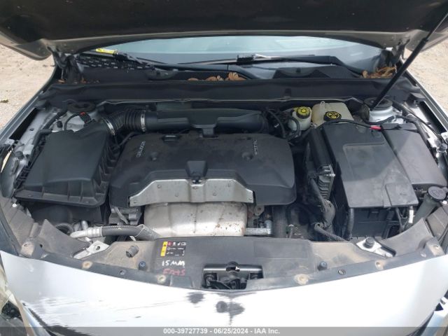 1G11D5SL3FF196639 Chevrolet MALIBU 2LT