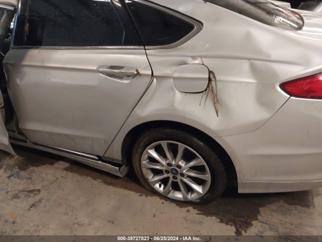 3FA6P0PUXHR372400 Ford Fusion Energi Se Luxury