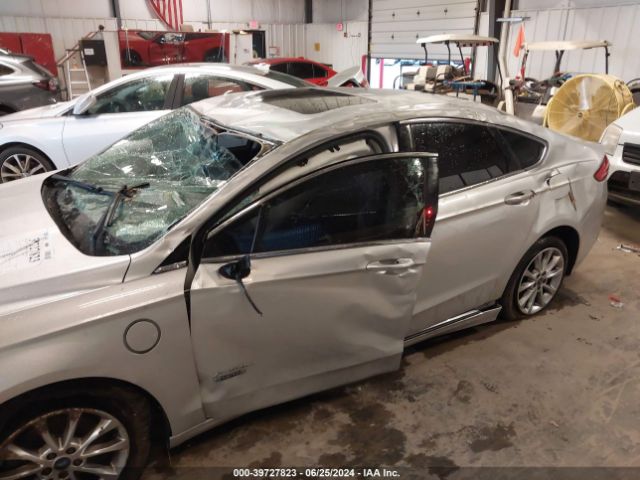3FA6P0PUXHR372400 Ford Fusion Energi Se Luxury