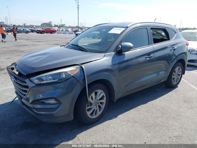 Hyundai TUCSON SE 2016 KM8J33A48GU026178 Image 2
