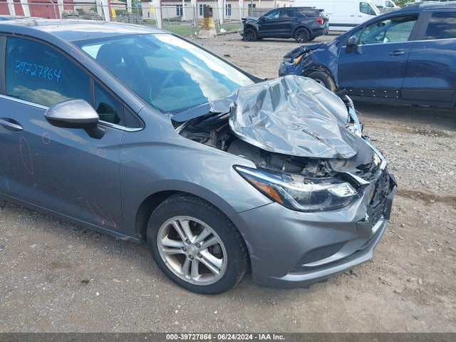 Chevrolet Cruze Lt Auto 2018 1G1BE5SM2J7210270 Image 13