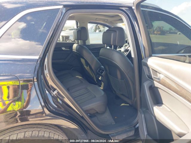 WA1BNAFY5J2245986 Audi Q5 2.0t Premium/2.0t Tech Premium