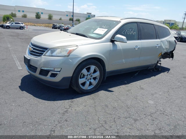 Chevrolet Traverse 1lt 2017 1GNKRGKD4HJ155459 Image 2