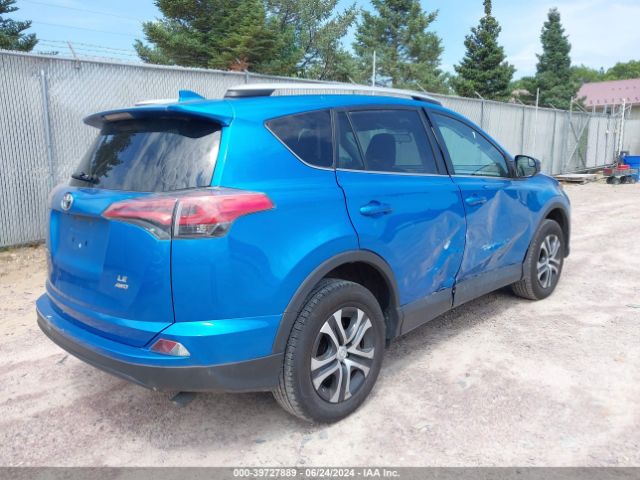 2T3BFREV0GW415437 Toyota RAV4 LE