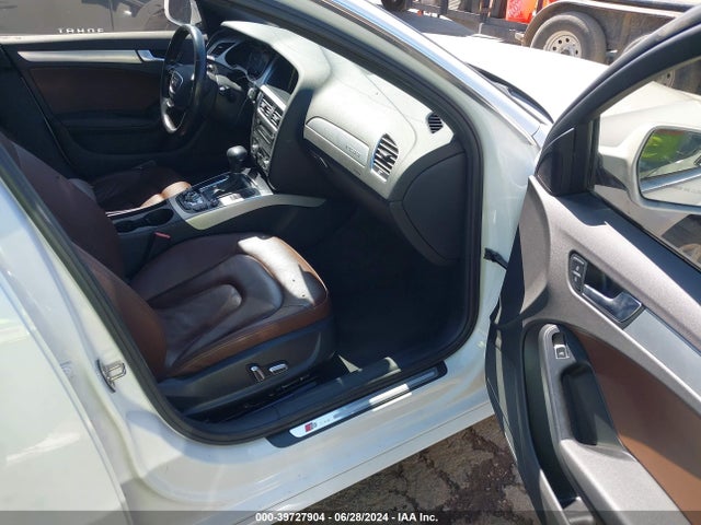 Audi A4 2.0t Premium 2015 WAUBFAFLXFN045034 Image 5