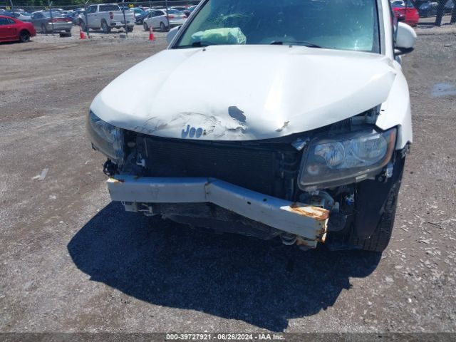 1C4NJDEB3GD559243 Jeep Compass High Altitude Edition