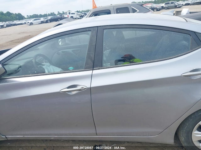 Hyundai ELANTRA SE 2016 5NPDH4AE2GH752341 Image 14