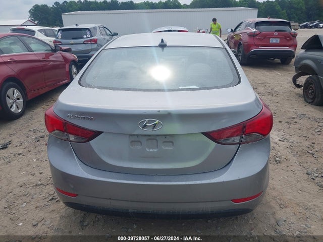 Hyundai ELANTRA SE 2016 5NPDH4AE2GH752341 Image 16
