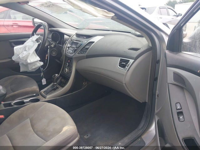 Hyundai ELANTRA SE 2016 5NPDH4AE2GH752341 Image 5