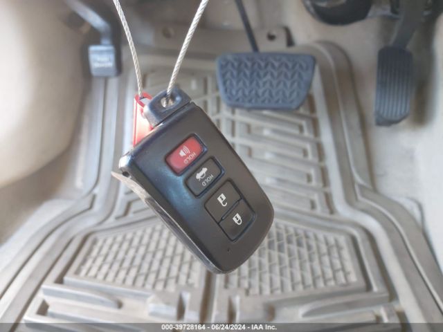 4T1BD1FK9FU163254 Toyota Camry Hybrid Le