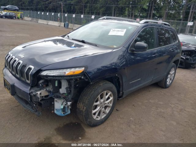 1C4PJMCB8GW284856 Jeep Cherokee Latitude