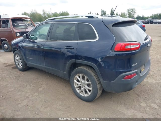 1C4PJMCB8GW284856 Jeep Cherokee Latitude