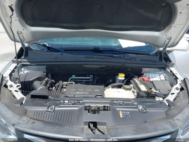 3GNCJNSB6KL196769 Chevrolet TRAX LS