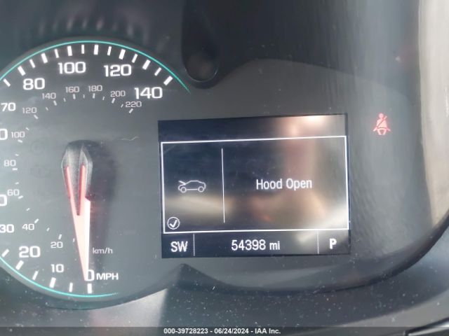 3GNCJNSB6KL196769 Chevrolet TRAX LS