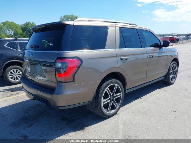 1FMJU2AT9KEA53889 Ford Expedition Limited