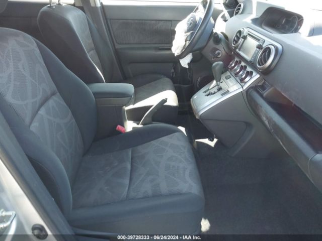 JTLZE4FE9FJ077525 Scion XB