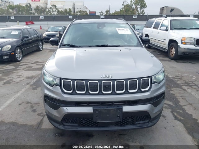3C4NJCBB0NT139350 Jeep Compass Latitude Fwd
