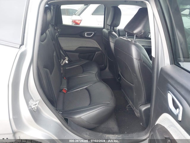 3C4NJCBB0NT139350 Jeep Compass Latitude Fwd