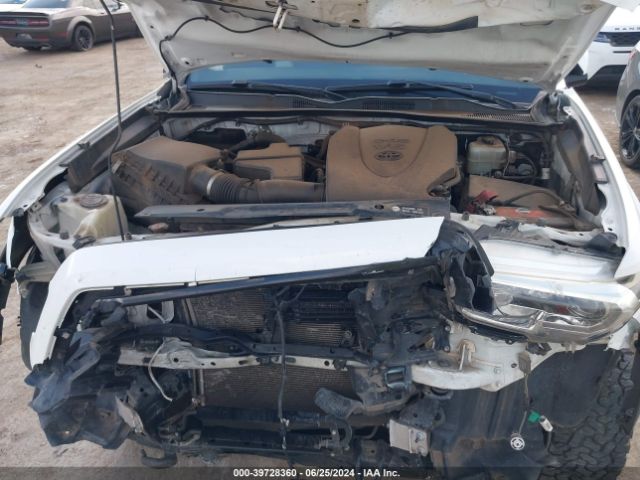 5TFCZ5AN3JX151319 Toyota Tacoma Trd Off Road