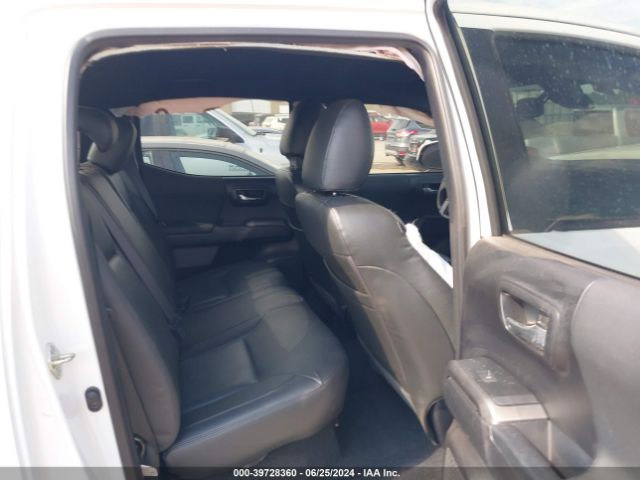 5TFCZ5AN3JX151319 Toyota Tacoma Trd Off Road