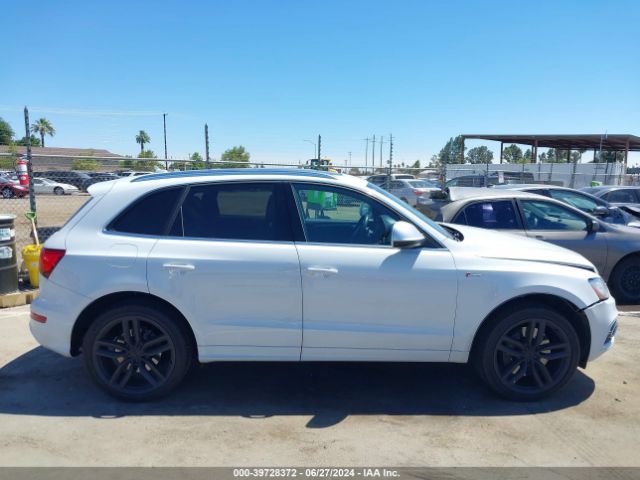 WA1CGAFP8EA104217 Audi Sq5 3.0t Premium Plus