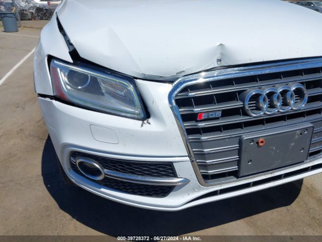WA1CGAFP8EA104217 Audi Sq5 3.0t Premium Plus