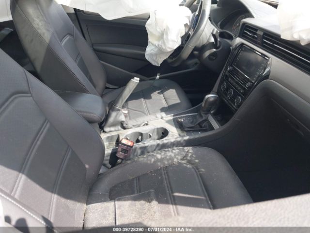 1VWSA7A35MC007440 Volkswagen Passat 2.0t Se