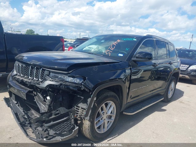 1C4RJGAG0PC564183 Jeep Grand Cherokee Laredo 4x2