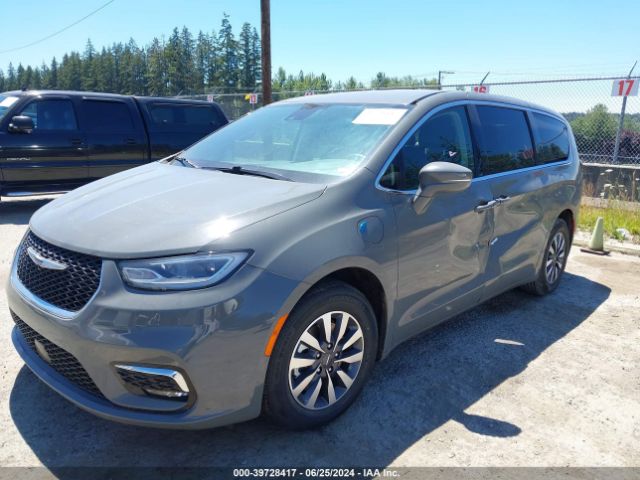 2C4RC1L72NR129870 Chrysler Pacifica Hybrid Touring L