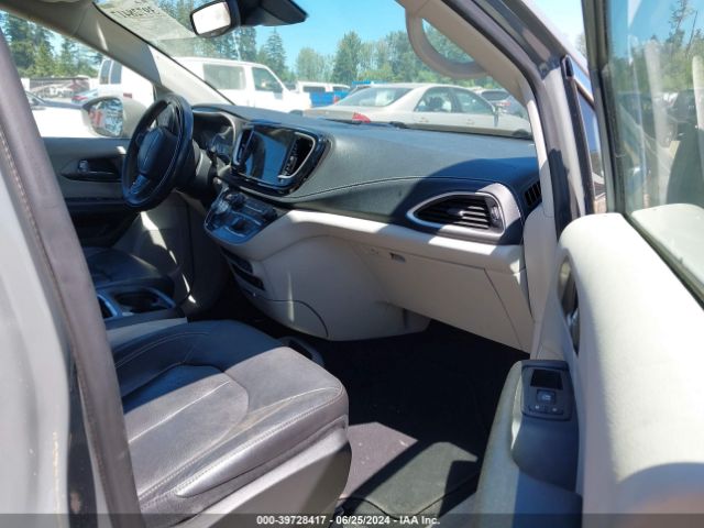 2C4RC1L72NR129870 Chrysler Pacifica Hybrid Touring L
