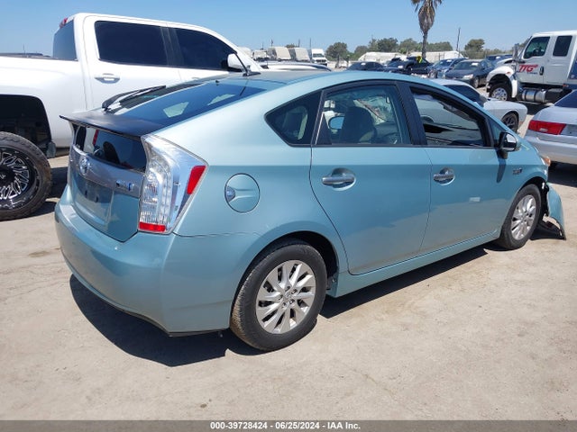 Toyota PRIUS PLUG-IN 2014 JTDKN3DP6E3057053 Image 4