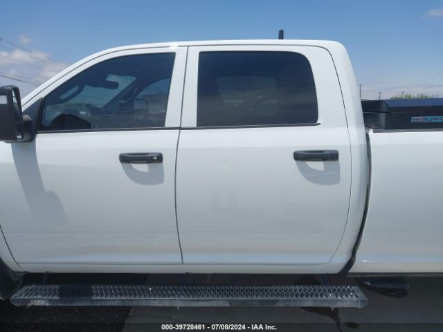 3C6UR5HJ5PG567240 RAM 2500 Tradesman  4x4 8' Box